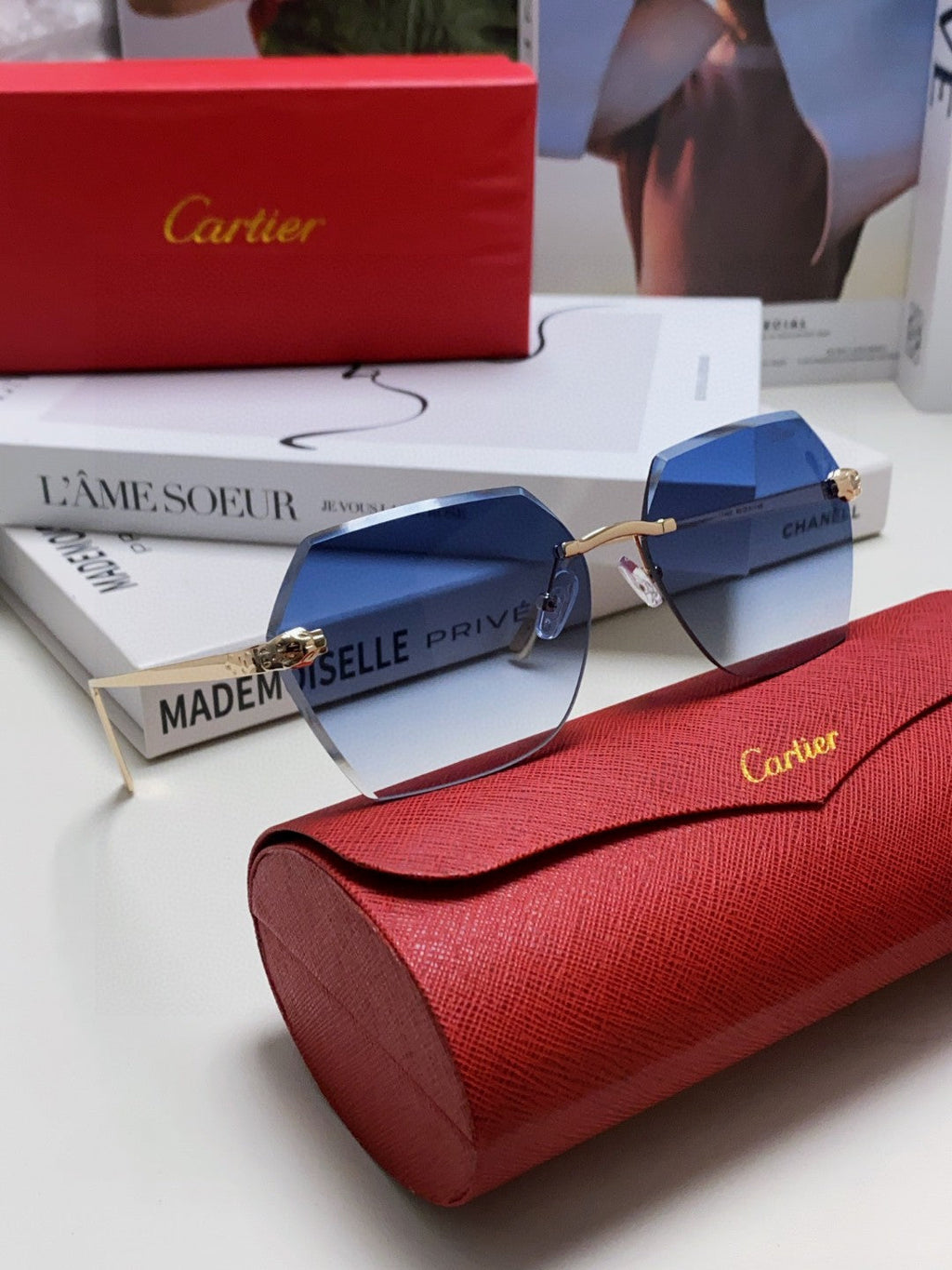 CARTIER PANTHÈRE RIMLESS GEOMETRIC FRAME SUNGLASSES  539743 IN METAL