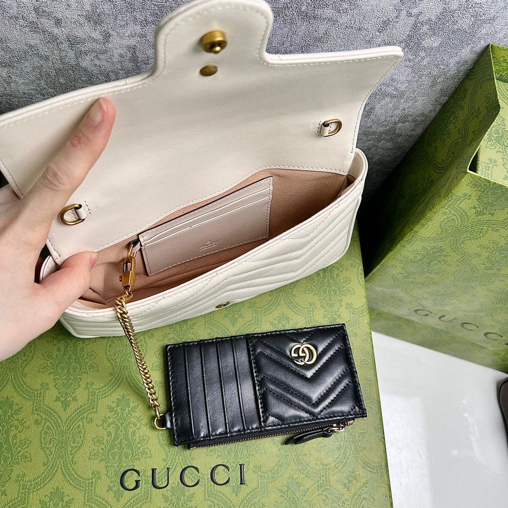 Gucci GG Marmont Mini Chain Wallet Bag-751526