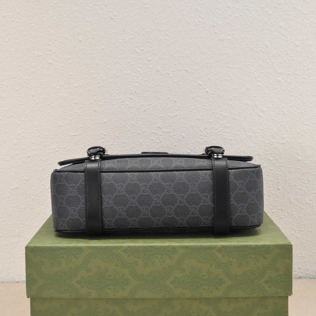 Gucci GG Retro Messenger Bag-658542