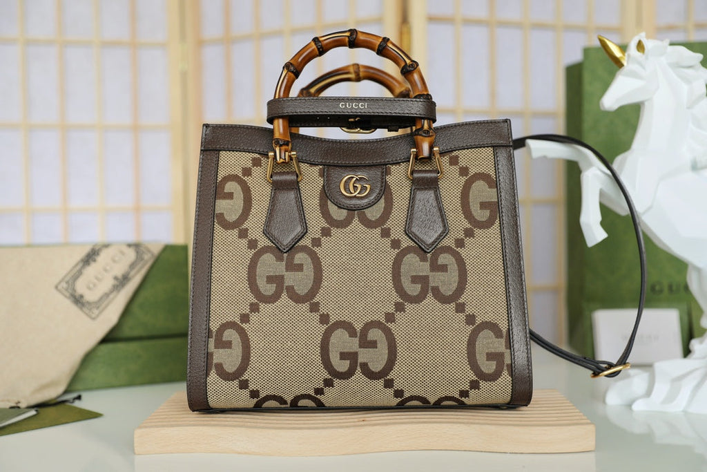 Gucci Diana Bamboo Handle Shoulder Bag-660195