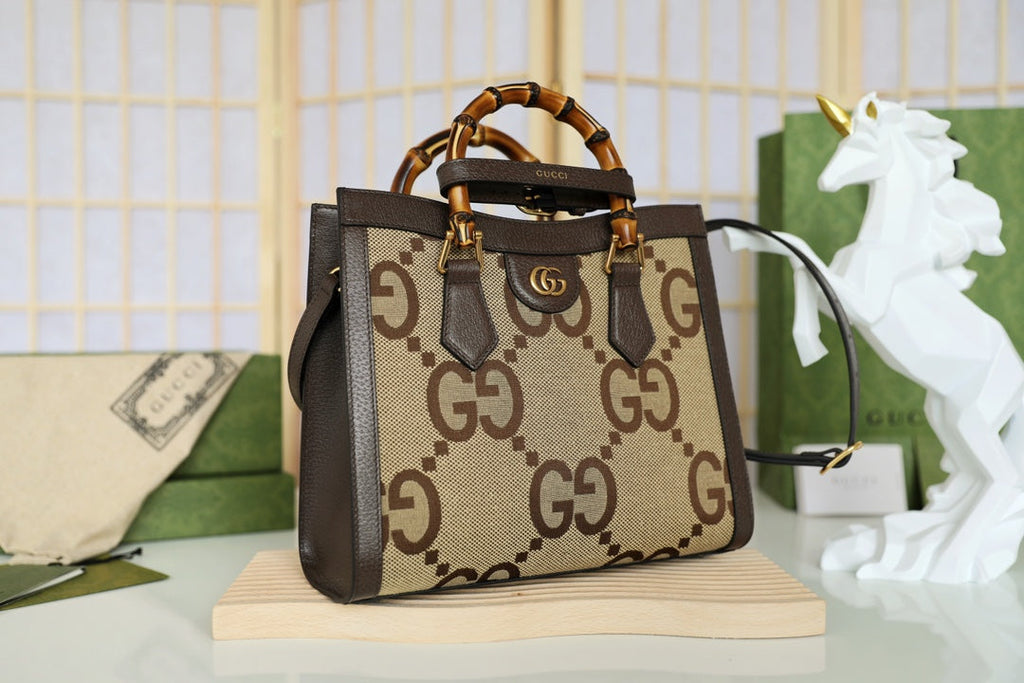 Gucci Diana Bamboo Handle Shoulder Bag-660195