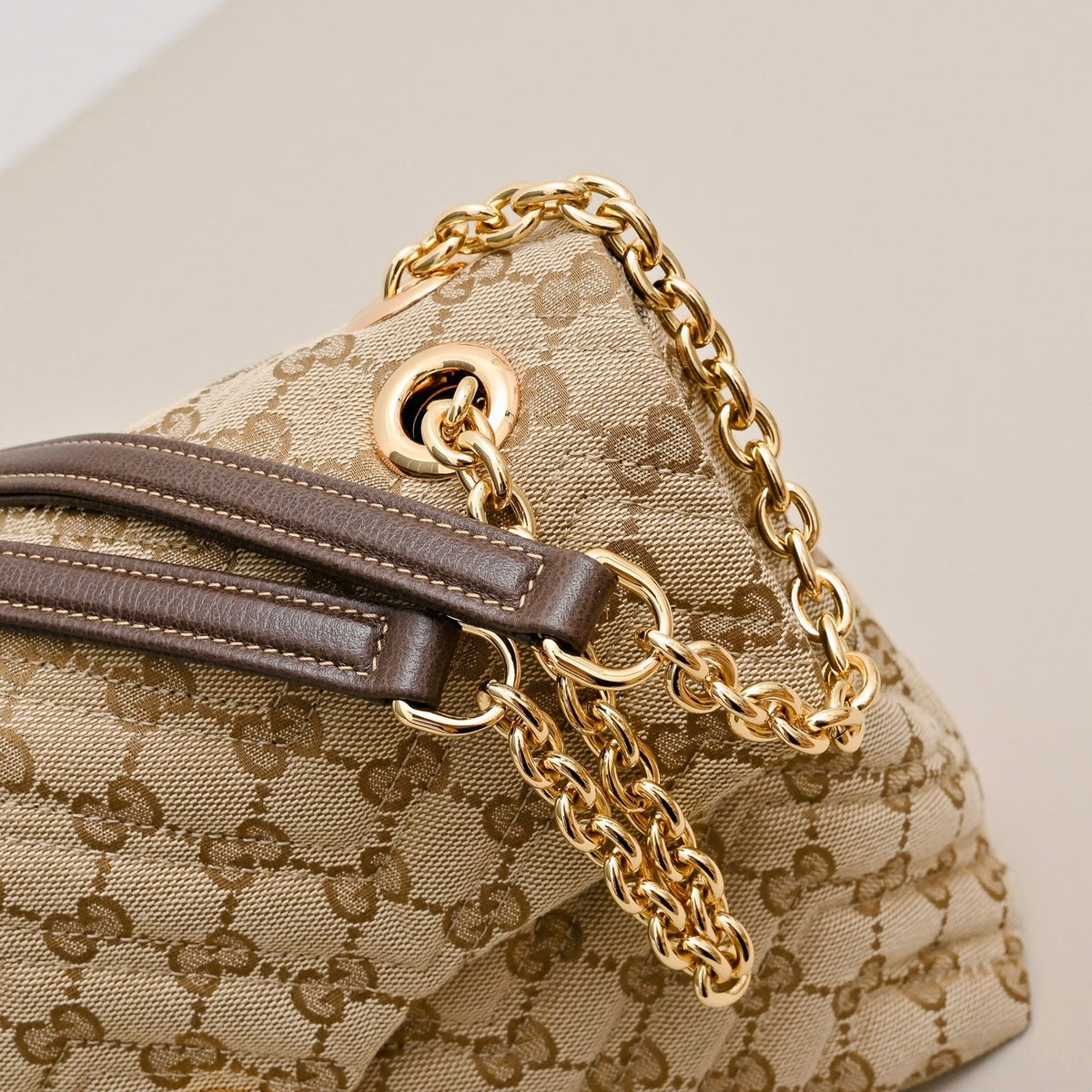 Gucci GG Marmont Medium Canvas Shoulder Bag-850676