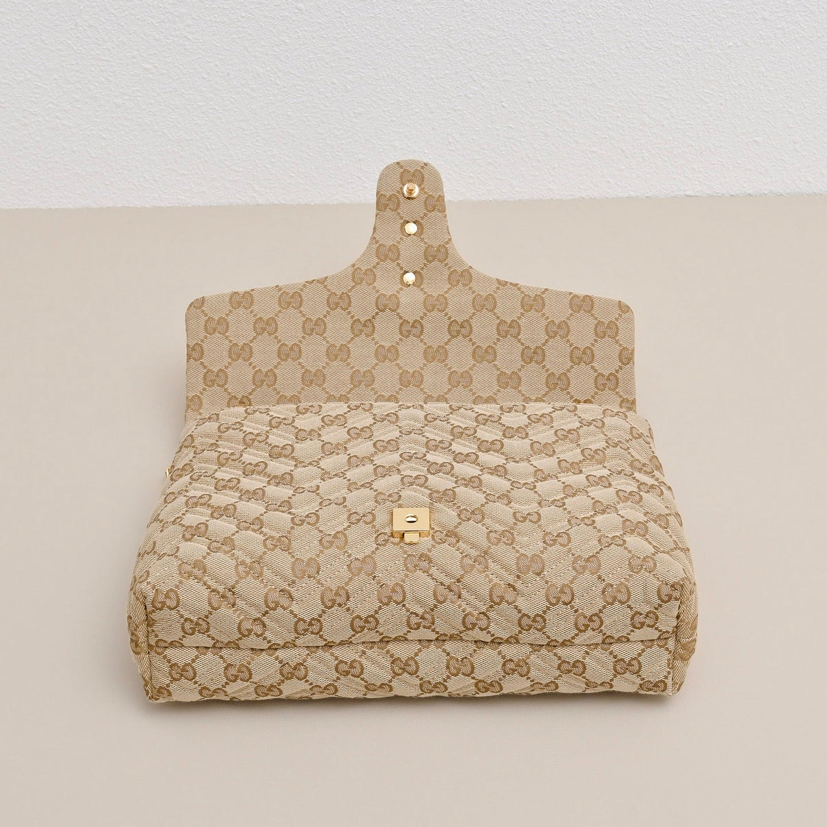 Gucci GG Marmont Medium Canvas Shoulder Bag-850676